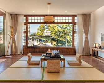 Dali Ronglu Hotel - Dali - Slaapkamer