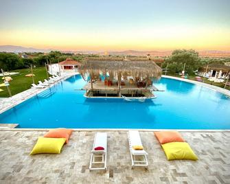 Alacati Barbarossa Hotel - Cesme - Piscina