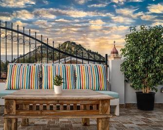 Marayas Modern Loft! - Zakynthos - Balcón