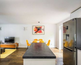 Central Portland Street with Free Parking - Brighton - Essbereich