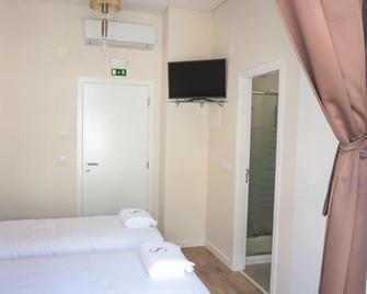 Suites Guest House - Cascais - Bedroom