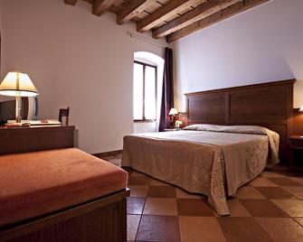Corte Castelletto - Verona - Schlafzimmer