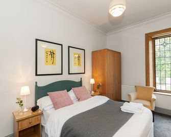 Townhouse No 12 - Huddersfield