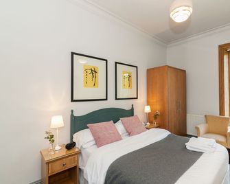 Townhouse No 12 - Huddersfield