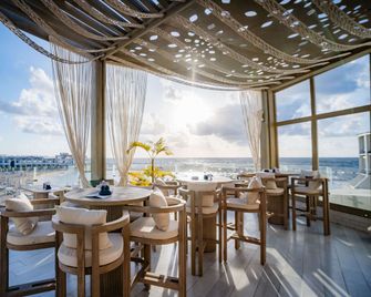 Sunrise Alex Avenue Hotel - Alexandria - Restaurace