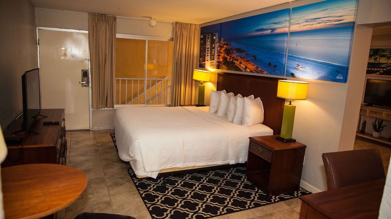 Days Inn by Wyndham Cocoa Cruiseport West At I-95/524