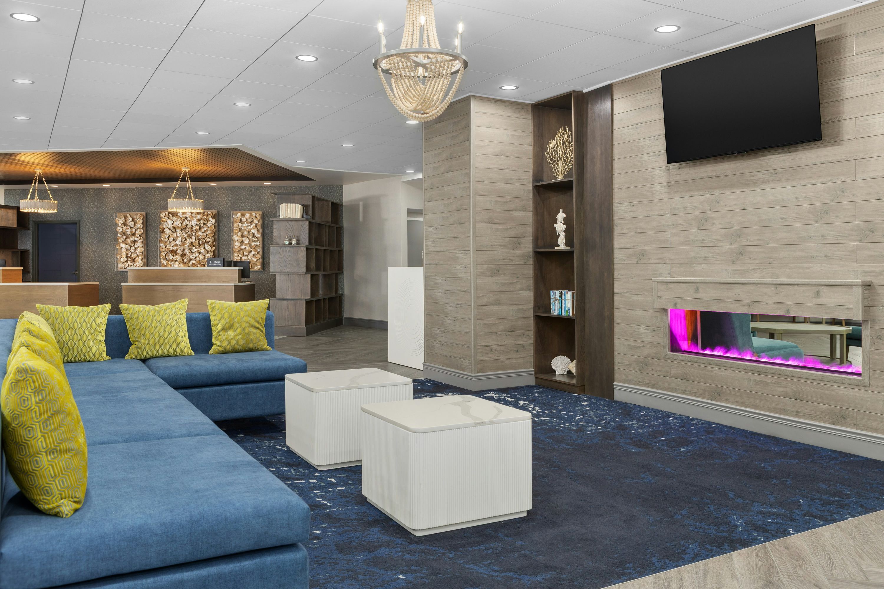 DoubleTree by Hilton Salisbury - Salisbury - Lounge