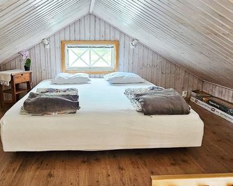 4 Person Holiday Home in Karlskoga - Karlskoga - Bedroom