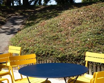 Hôtel du Golf De Jumièges - Le Mesnil-sous-Jumièges - Binnenhof