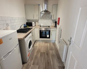 Stay @ The Wellington, Burton On Trent - Burton upon Trent - Kitchen