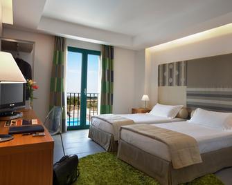 بوجيو ديل سولي هوتل - راغوزا - غرفة نوم