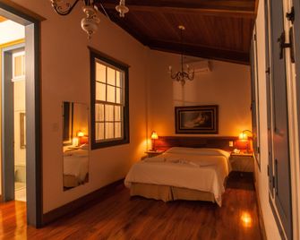 Hotel Solar de Maria - אורו פרטו - חדר שינה