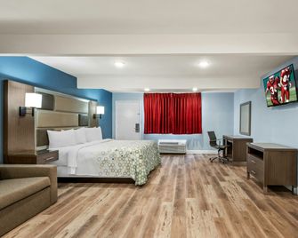 HomeTowne Studios by Red Roof Yuba City Bonanza - Marysville - Yuba City - Chambre