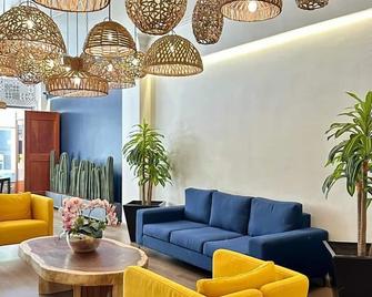 Hotel Capri de Leon Mexico - León - Wohnzimmer