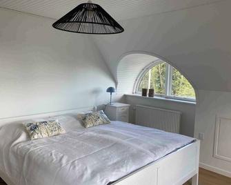 Dream House With View Of The Little Belt - Fredericia - Bedroom