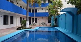 Hotel Principe - Chetumal - Pool