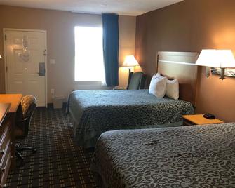 Days Inn by Wyndham Columbus - Columbus - Bedroom