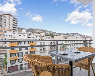 Santa Catarina l by An Island Apart - Funchal - Balkong