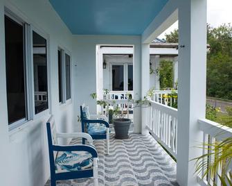 Blue Lotus Villa - Whitehouse - Patio