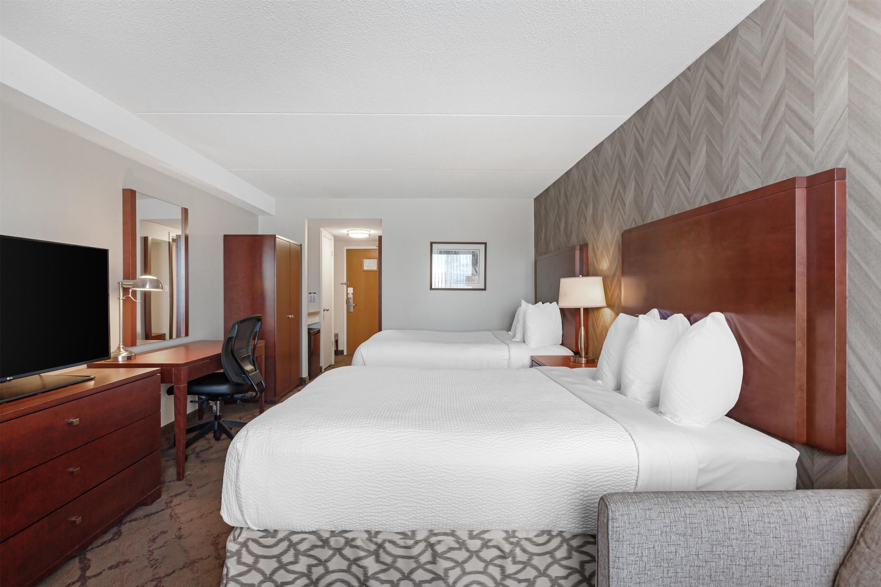 بست وسترن بلس أوتونابي إن