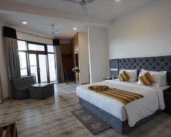 Randiya Sea View Hotel - Mirissa - Bedroom