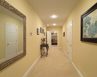 Spacious Guest Suite 5 Minutes to Princeton University with Free Parking - Princeton - Koridor