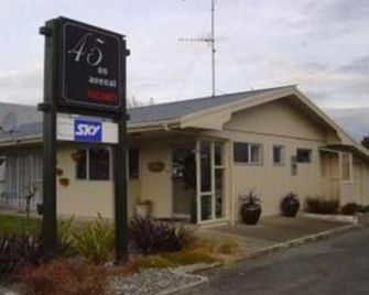 45 on Avenal Motel - Invercargill - Building