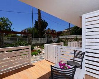 Neruda Hotel - Kalkan - Parveke