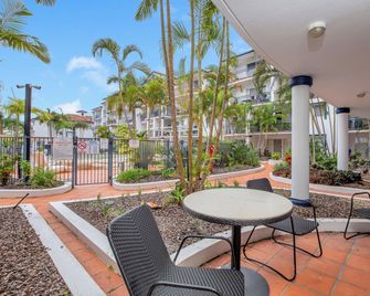 Blue Water Bay Luxury Villas - Southport - Southport - Balcone