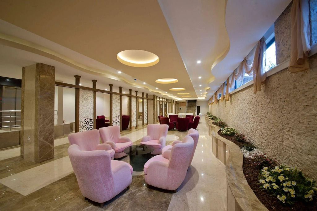 إم سي ماهبيري بيتش هوتل – شامل جميع الخدمات