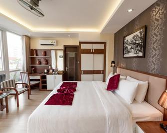 Golden Amour Hotel - Hanoi - Bedroom