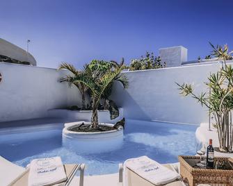 Villas Veaco Bahiazul with private pool - Corralejo - Piscina