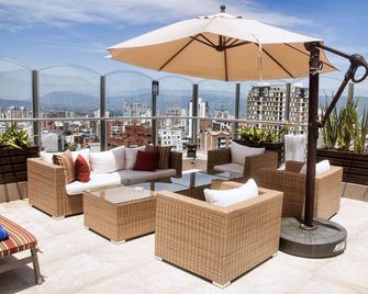 Hotel Dann Carlton Bucaramanga - Bucaramanga - Balkon