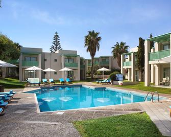 Agapi Beach Resort - Heraklion - Pool