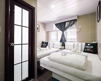 Comfort Guest House E - Hong Kong - Bedroom