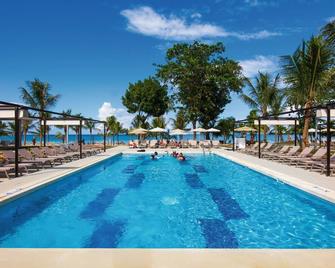 Riu Palace Tropical Bay - Negril - Pool