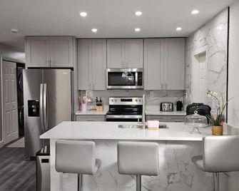 Wpb Downtown Value Stay - West Palm Beach - Cuisine