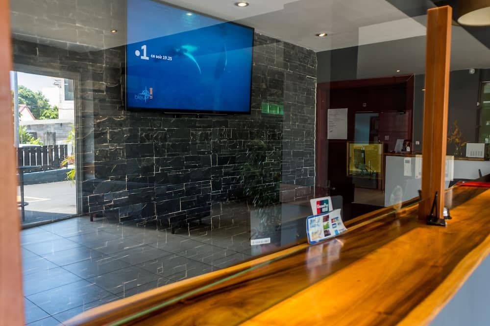 Hotel Sarah Nui - Papeete - Front desk