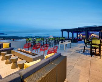Tru by Hilton Pigeon Forge - Pigeon Forge - Balcón