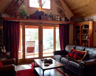 The Cabins at Country Road - Evergreen - Living room