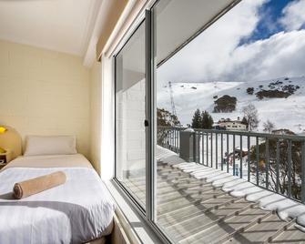 Falls Creek Hotel - Falls Creek - Balkon