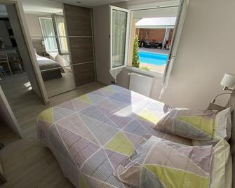 Au coeur du Gévaudan appartement de plain pied - Marvejols - Bedroom
