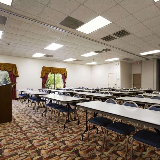Conference room view of Baymont by Wyndham Crossville