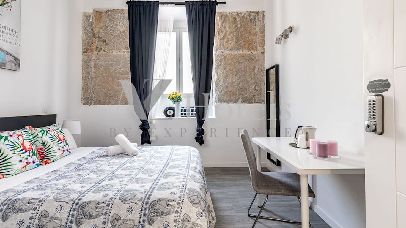 AYZ Juan de Mena - Auto check-in property