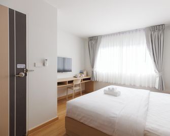 Takka Hotel - Bearing - Bangkok
