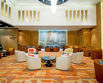 Holiday Inn Amritsar Ranjit Avenue By IHG - אמריצר - מסעדה