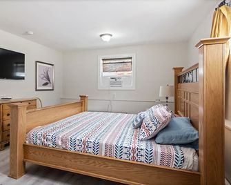 Wow. Spacious 4-Bedroom, 3-Bathroom, Game rm, Pet Friendly - Seaside Heights - Bedroom