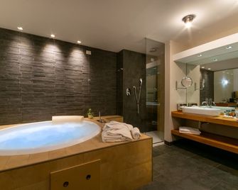 Admiral Park Hotel by Falco D'Oro Hotels - Zola Predosa - Koupelna