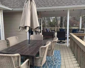 Enjoy This Spectacular View Of Lake Wheeler From Our Beautiful 4 Bedroom Home! - Athens - Patio