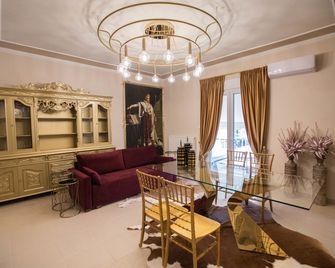 Gold Residences - Free Parking - Drama